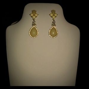 Lovely 2 tone pearl and diamond earrings